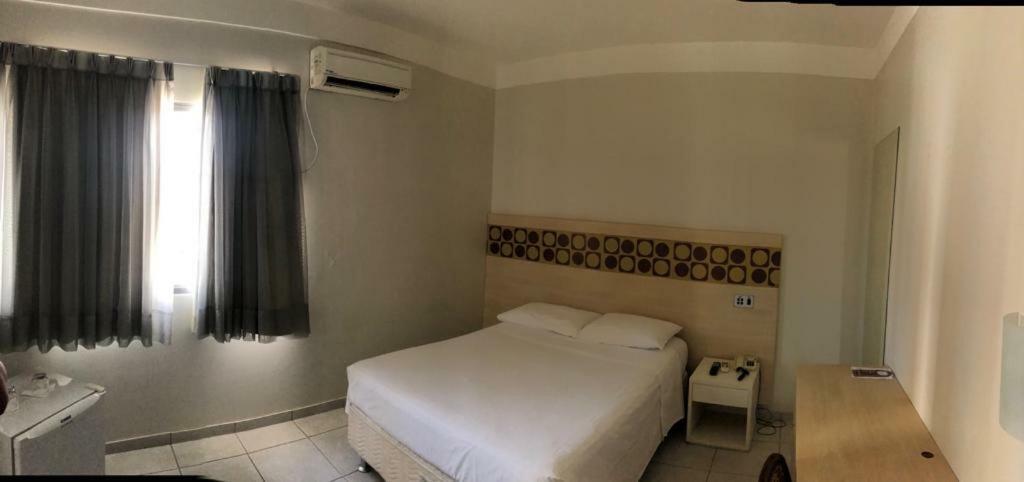 Hotel Veneza Cuiabá Eksteriør billede